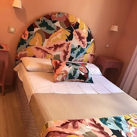Petit Saint-honoré Hotel 2*