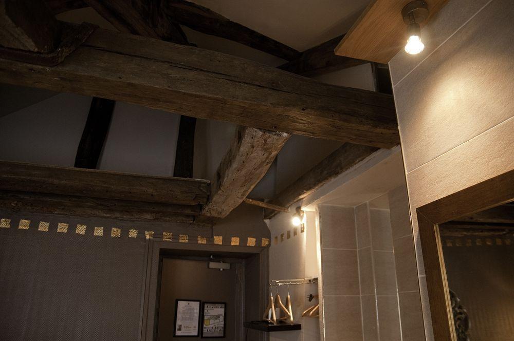 Hotel Petit Saint-honore Paris