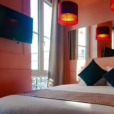 Petit Saint-honore 2* Paris